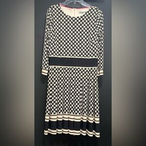 Eliza J Black and Cream Geometric Dress